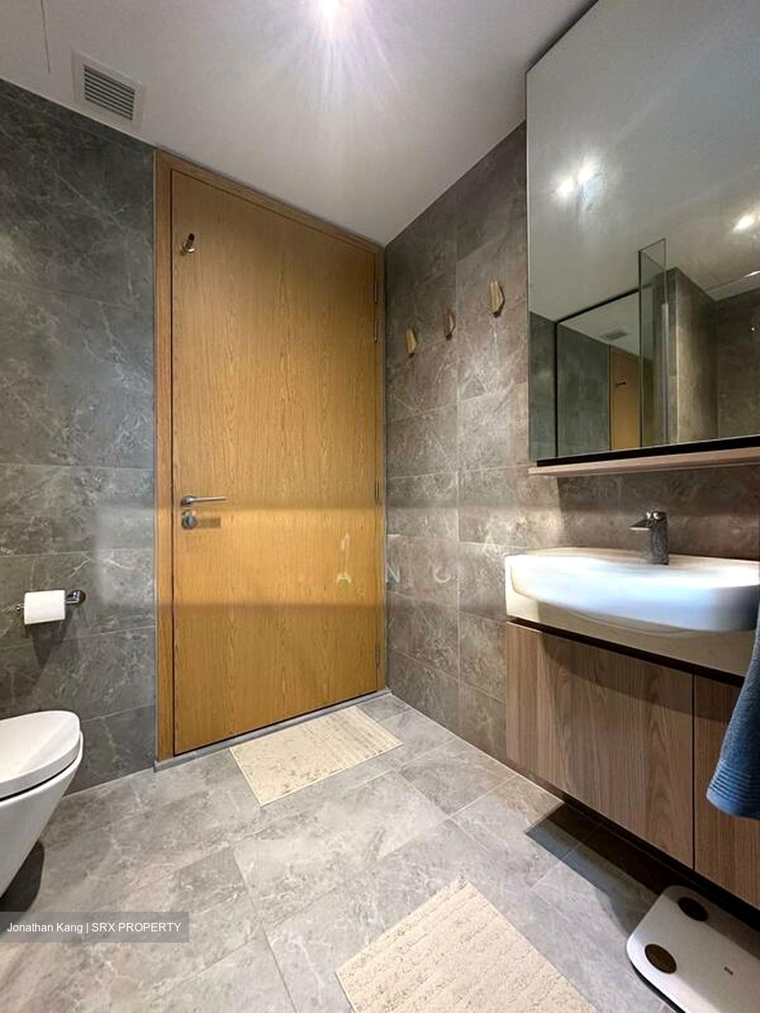 Twin Vew (D5), Apartment #502040751